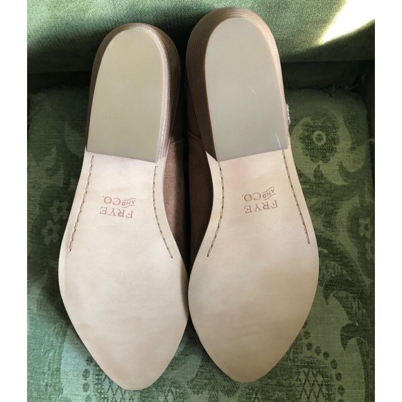 FRYE AND CO. WOMEN'S TAN SUEDE  RUBIE ZIP ANKLE BOOTS SIZE 9 NEW GLITTER LEATHER - Picture 13 of 13